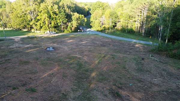 5.4 Acres of Mixed-Use Land for Sale in Lawrenceburg, Tennessee