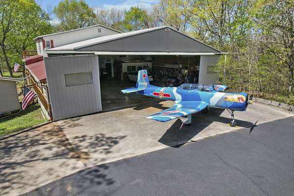 7.47 Acres of Residential Land with Home for Sale in Lebanon, Tennessee