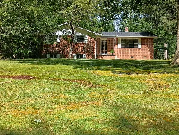 2 Acres of Residential Land with Home for Sale in Tracy City, Tennessee