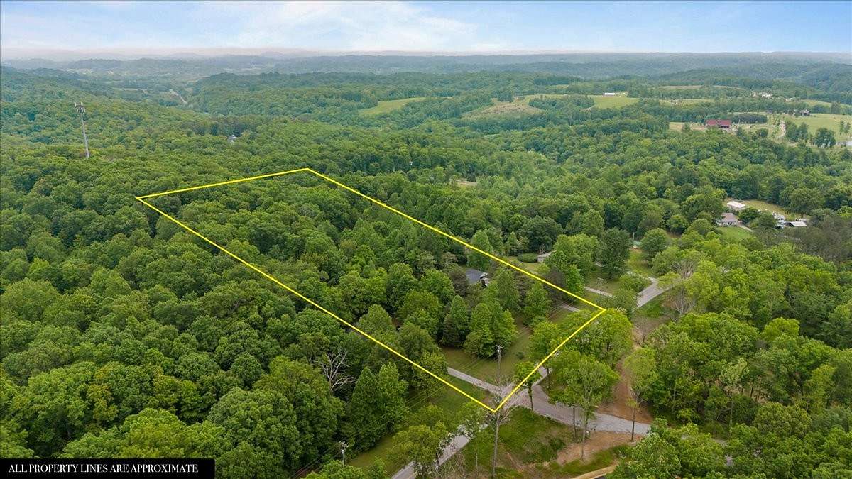 5.12 Acres of Land with Home for Sale in Franklin, Tennessee