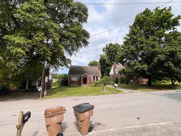 0.17 Acres of Mixed-Use Land for Sale in Nashville, Tennessee