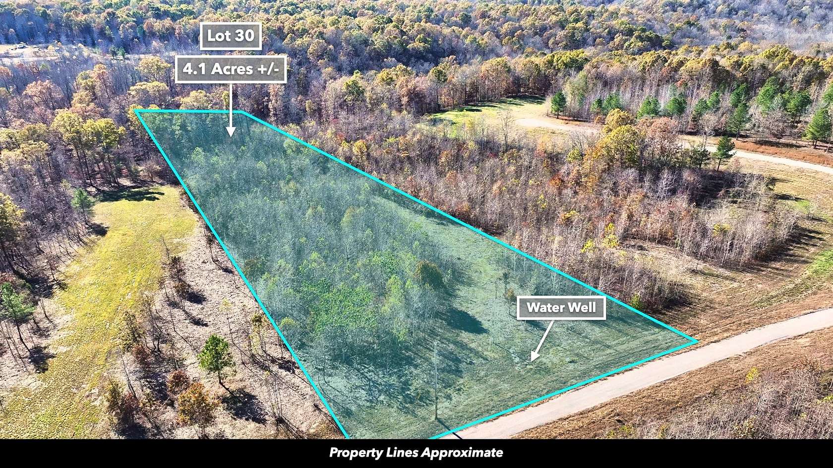 4.17 Acres of Residential Land for Sale in Indian Mound, Tennessee