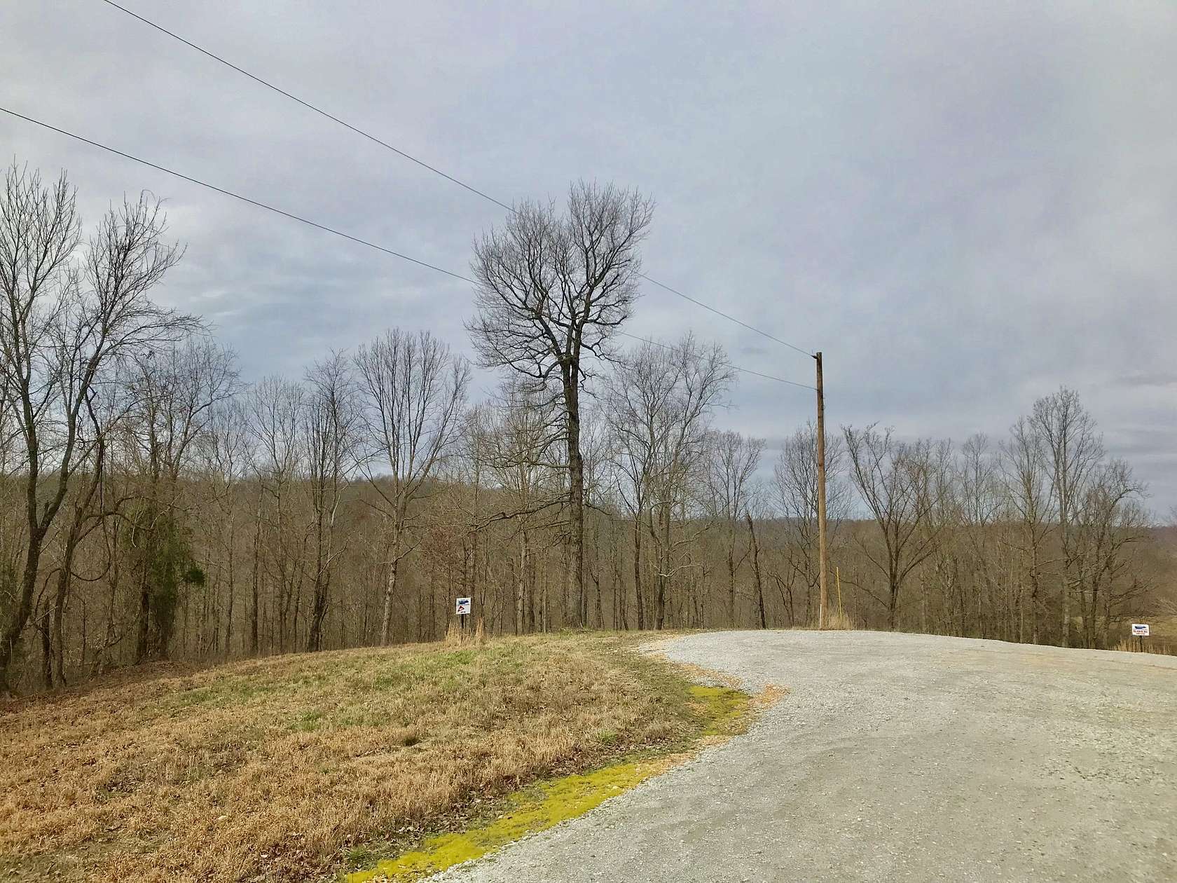 4 Acres of Residential Land for Sale in Waverly, Tennessee