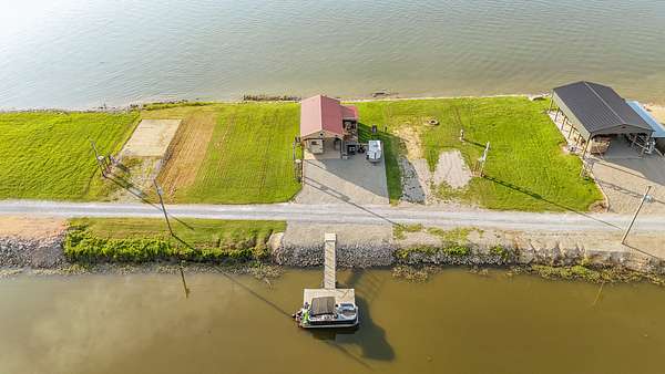 0.24 Acres of Residential Land for Sale in Clifton, Tennessee