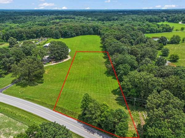 2 Acres of Residential Land for Sale in Fairview, Tennessee