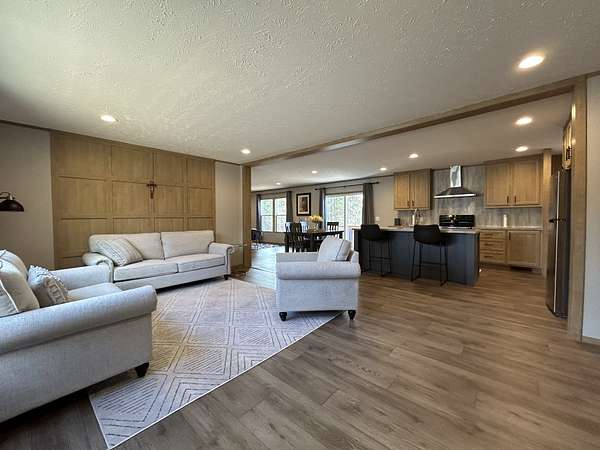 6 Acres of Residential Land with Home for Sale in Hohenwald, Tennessee