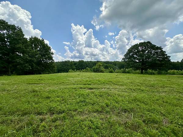 25.5 Acres of Land for Sale in Erin, Tennessee