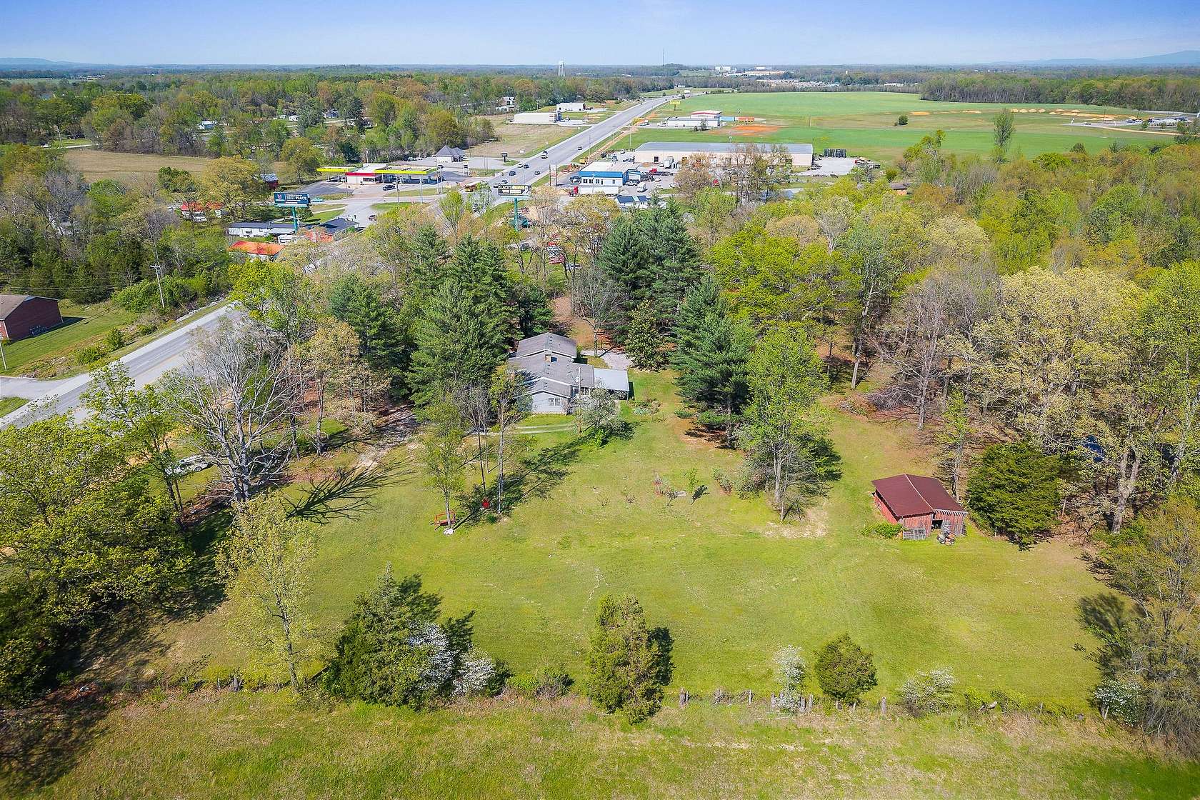 5.68 Acres of Improved Mixed-Use Land for Sale in Morrison, Tennessee