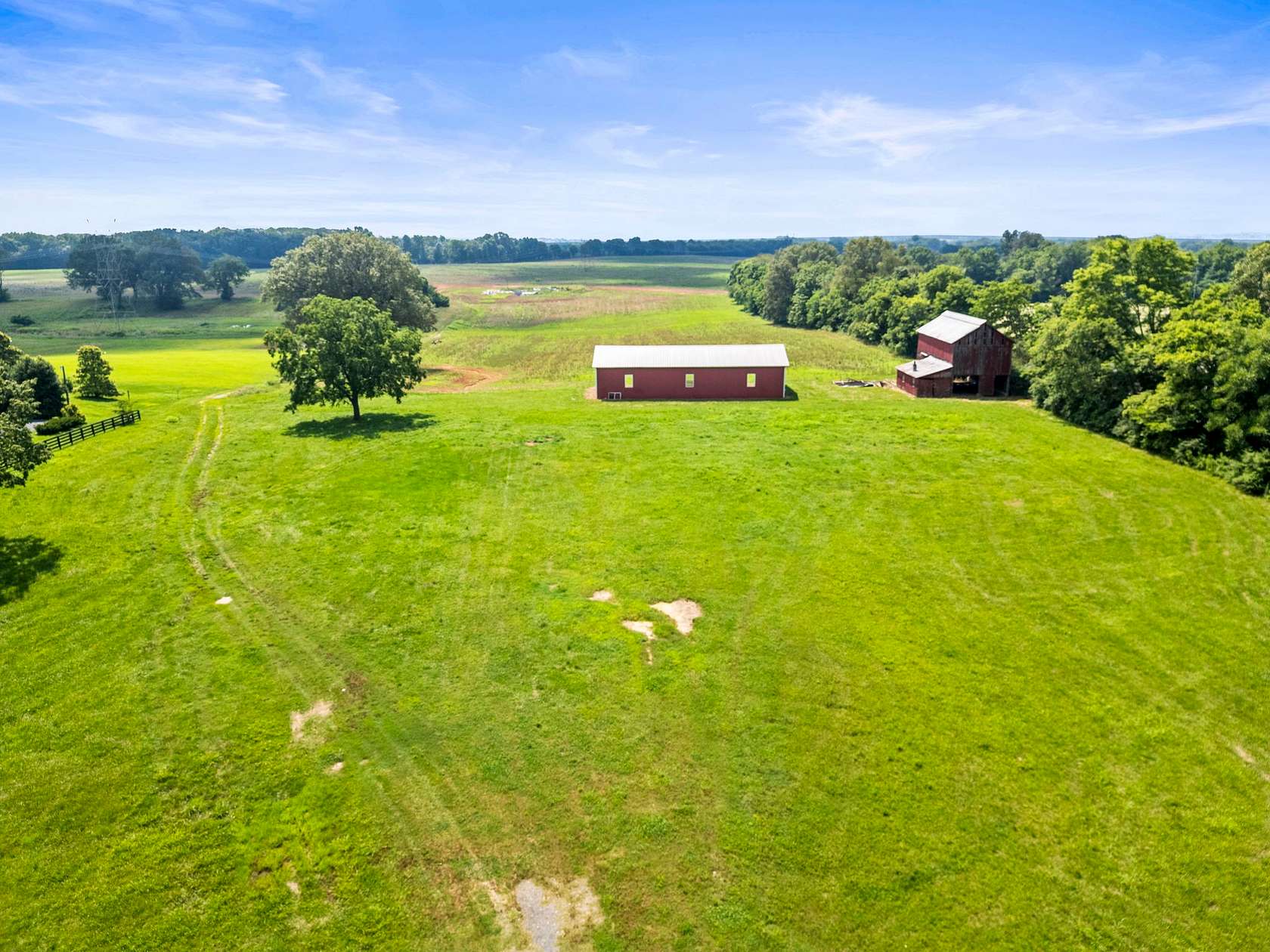 18 Acres of Agricultural Land for Sale in Springfield, Tennessee