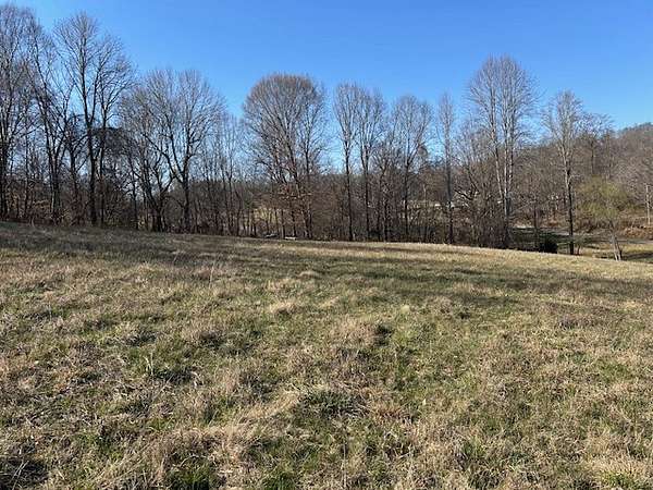 5 Acres of Residential Land for Sale in Cumberland Furnace, Tennessee