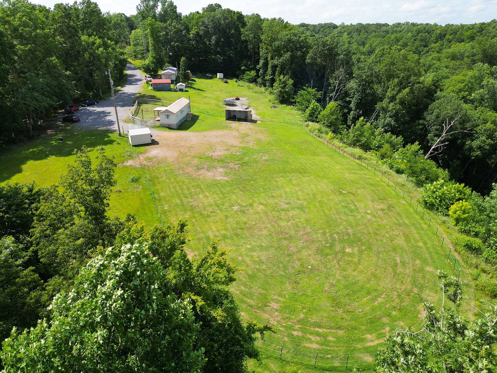 5.2 Acres of Residential Land with Home for Sale in Ashland City, Tennessee