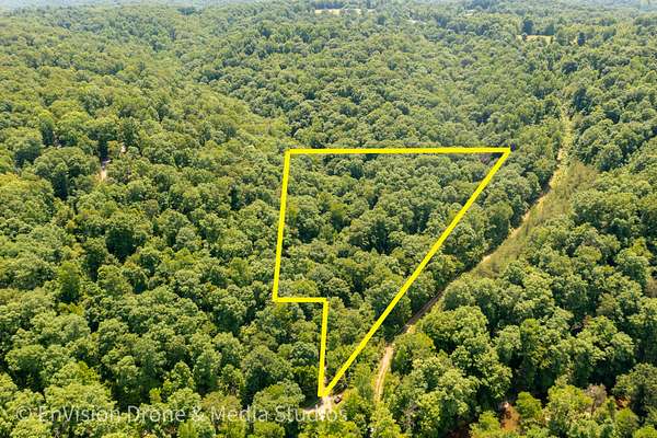13 Acres of Recreational Land for Sale in Ashland City, Tennessee