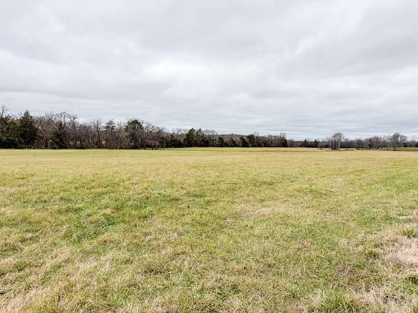 12 Acres of Land for Sale in Lebanon, Tennessee