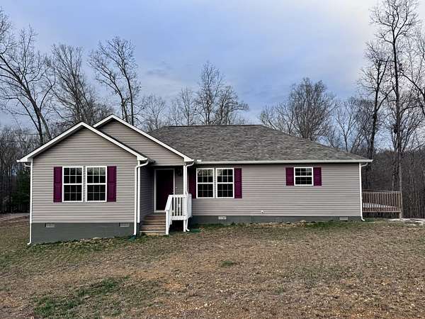 1.9 Acres of Residential Land with Home for Sale in Lawrenceburg, Tennessee