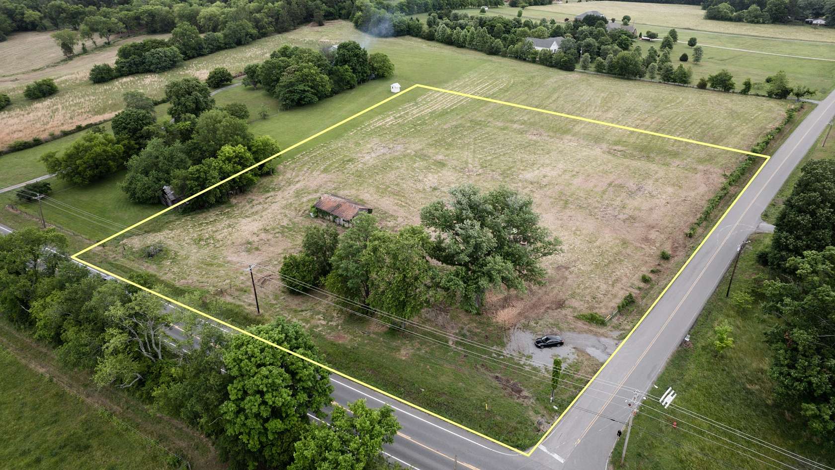 5 Acres of Residential Land for Sale in Arrington, Tennessee