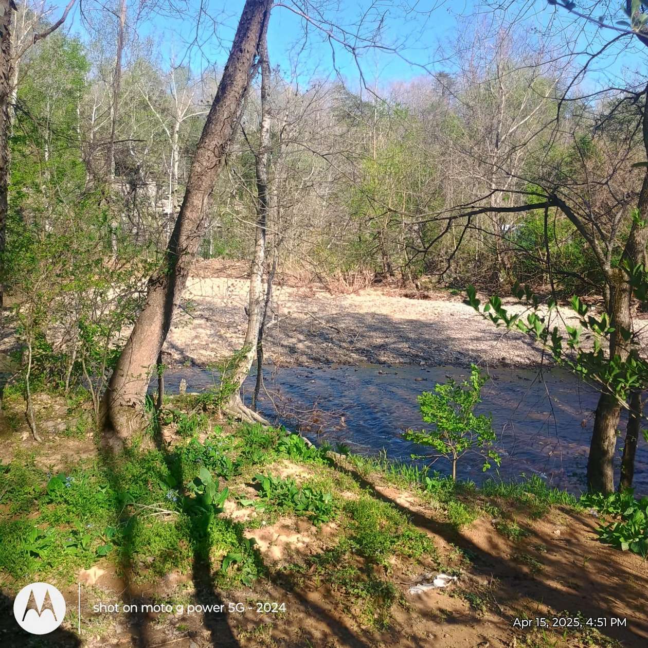 5 Acres of Residential Land for Sale in Ashland City, Tennessee