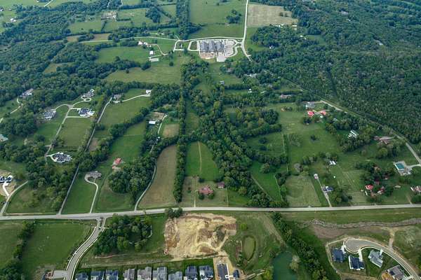 31.3 Acres of Land for Sale in Franklin, Tennessee