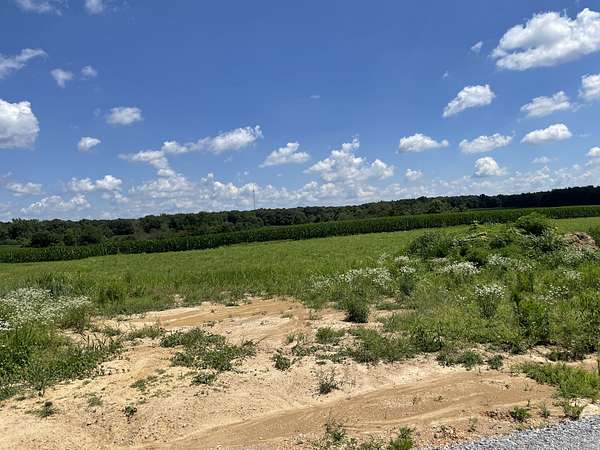 1.15 Acres of Residential Land for Sale in Summertown, Tennessee