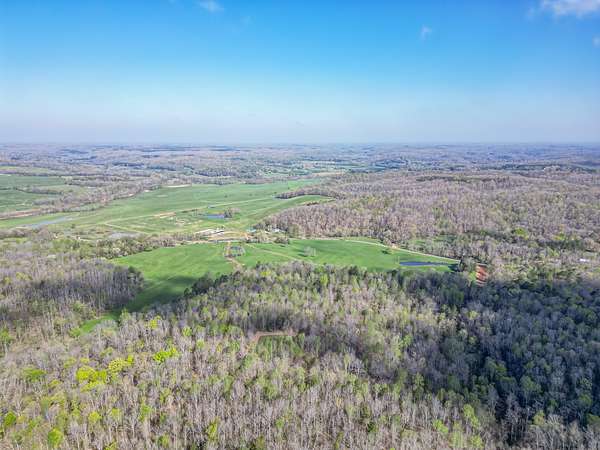 15 Acres of Recreational Land for Sale in Nunnelly, Tennessee