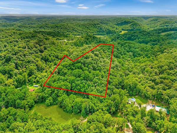 9.75 Acres of Residential Land for Sale in Whites Creek, Tennessee