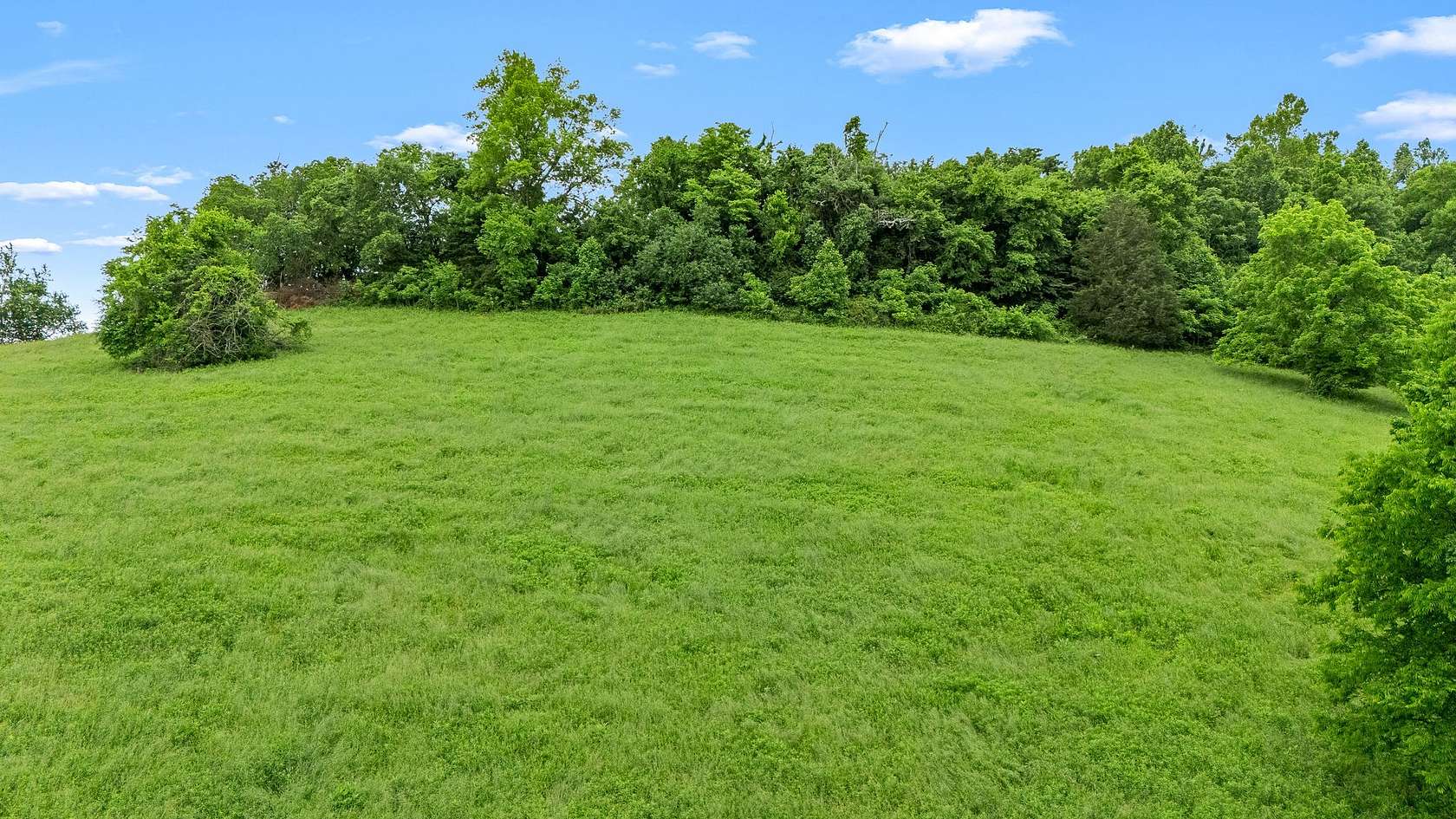 8.35 Acres of Agricultural Land for Sale in Lewisburg, Tennessee