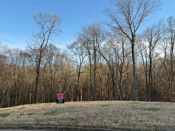 2.34 Acres of Residential Land for Sale in Clarksville, Tennessee