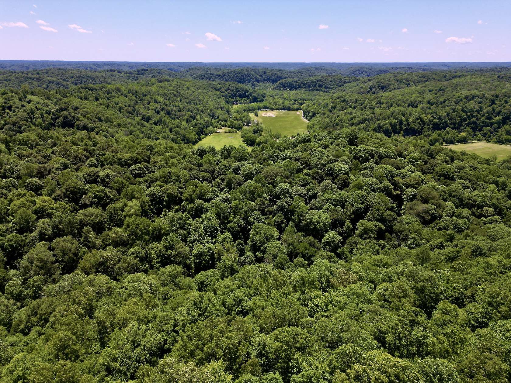 175 Acres of Recreational Land for Sale in Ashland City, Tennessee