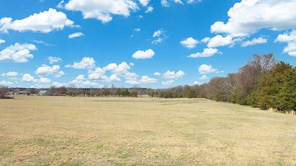 4.16 Acres of Residential Land for Sale in Shelbyville, Tennessee