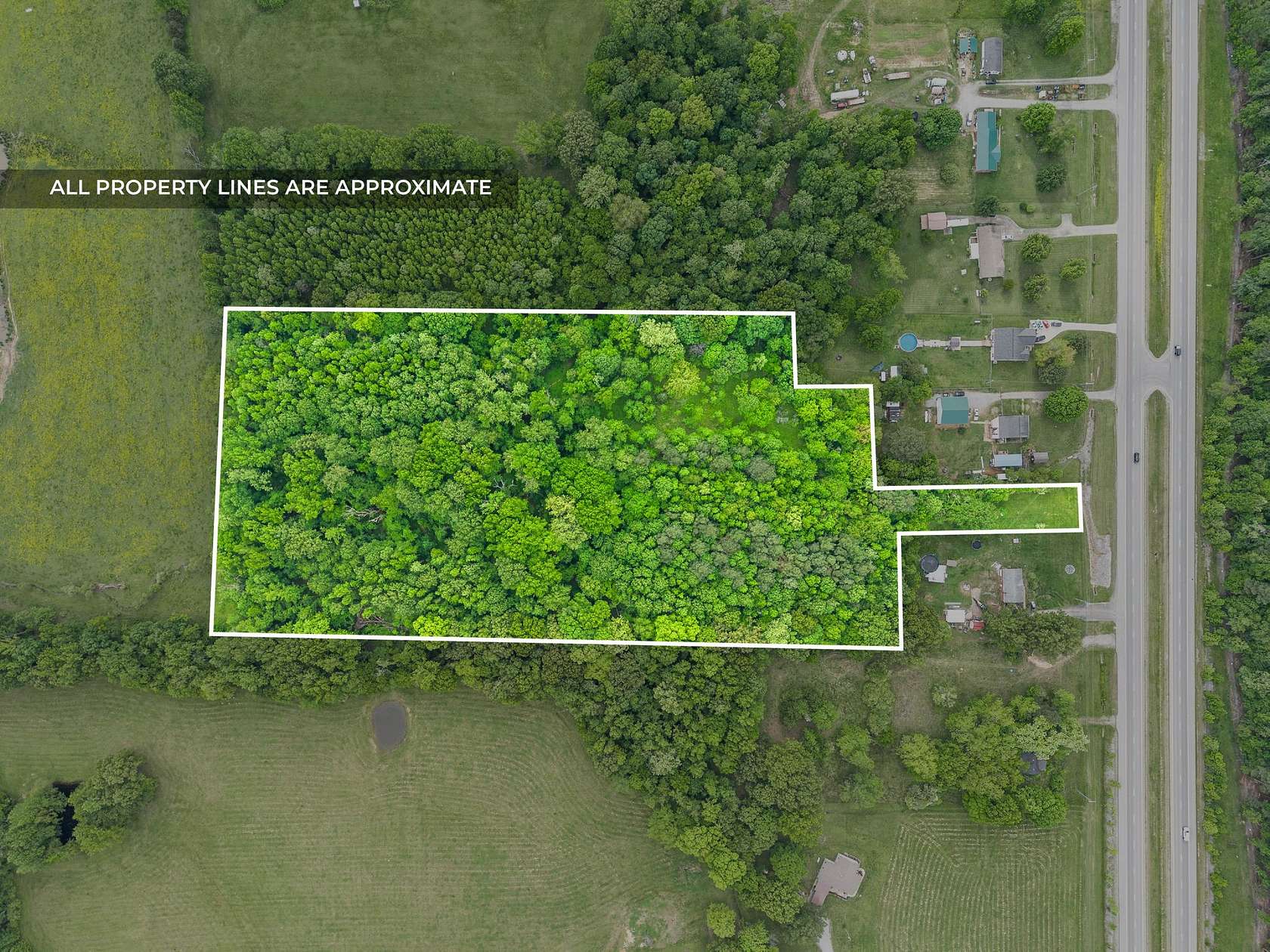 10.6 Acres of Land for Sale in Indian Mound, Tennessee