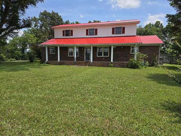 4.36 Acres of Residential Land with Home for Sale in Morrison, Tennessee