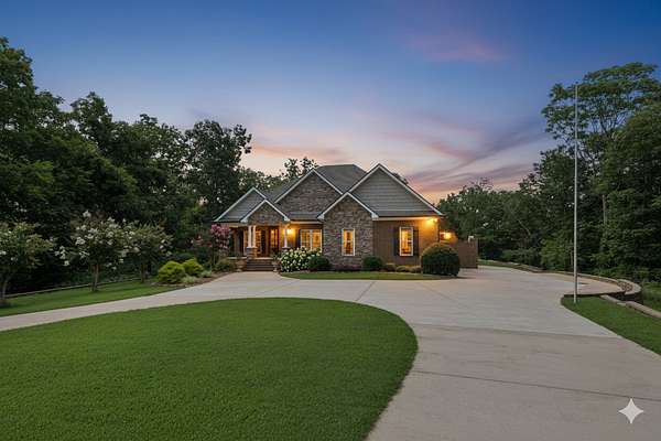 5.1 Acres of Residential Land with Home for Sale in Columbia, Tennessee