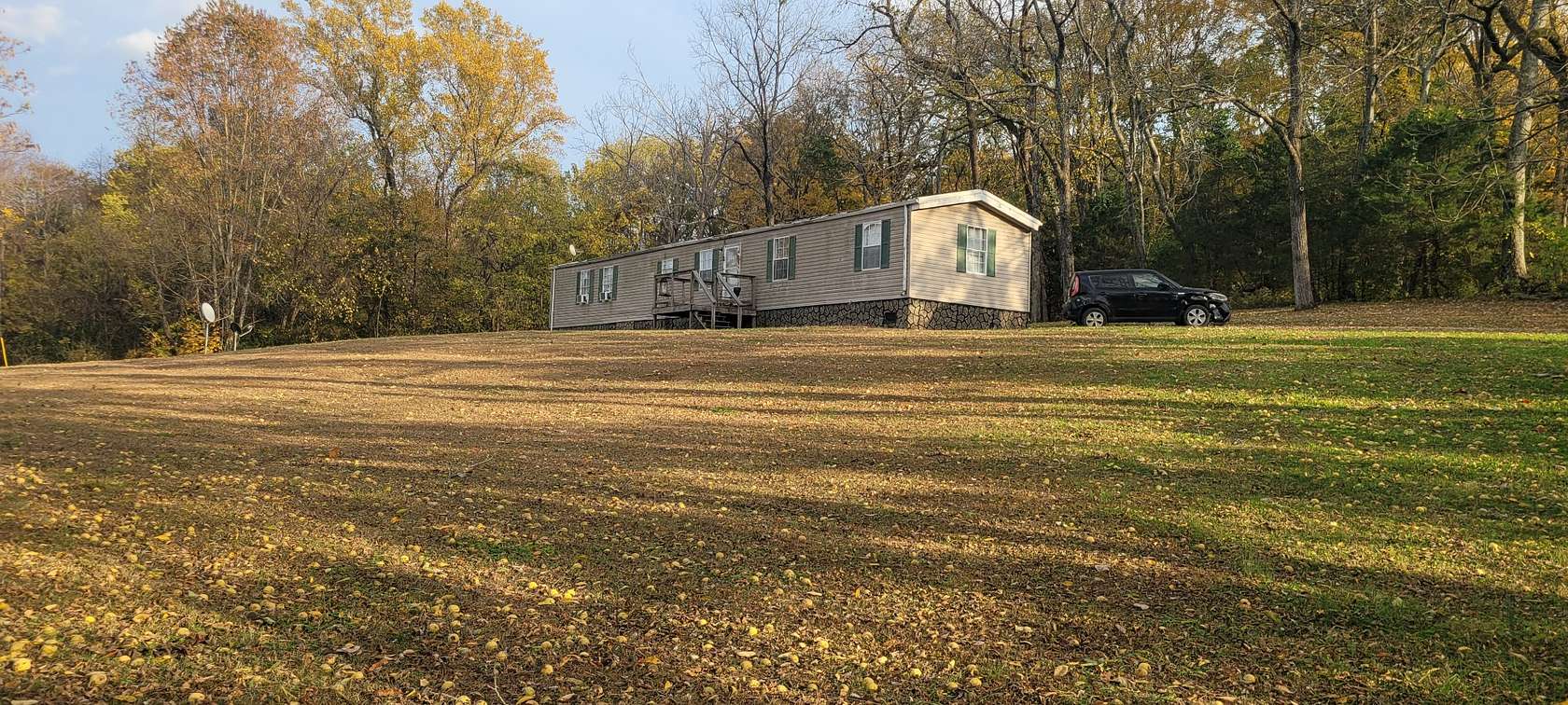 4.43 Acres of Residential Land for Sale in Thompson's Station, Tennessee