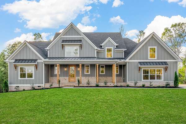 2.27 Acres of Residential Land with Home for Sale in Clarksville, Tennessee