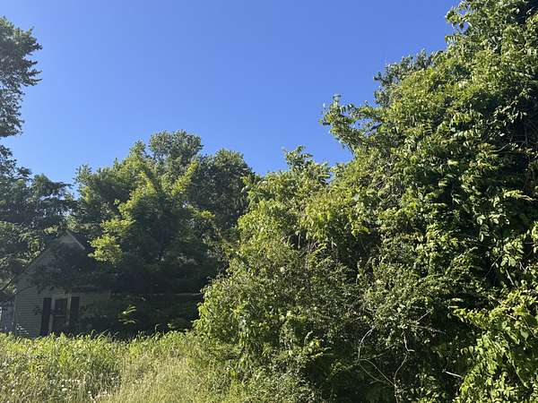 1.53 Acres of Residential Land for Sale in Wartrace, Tennessee