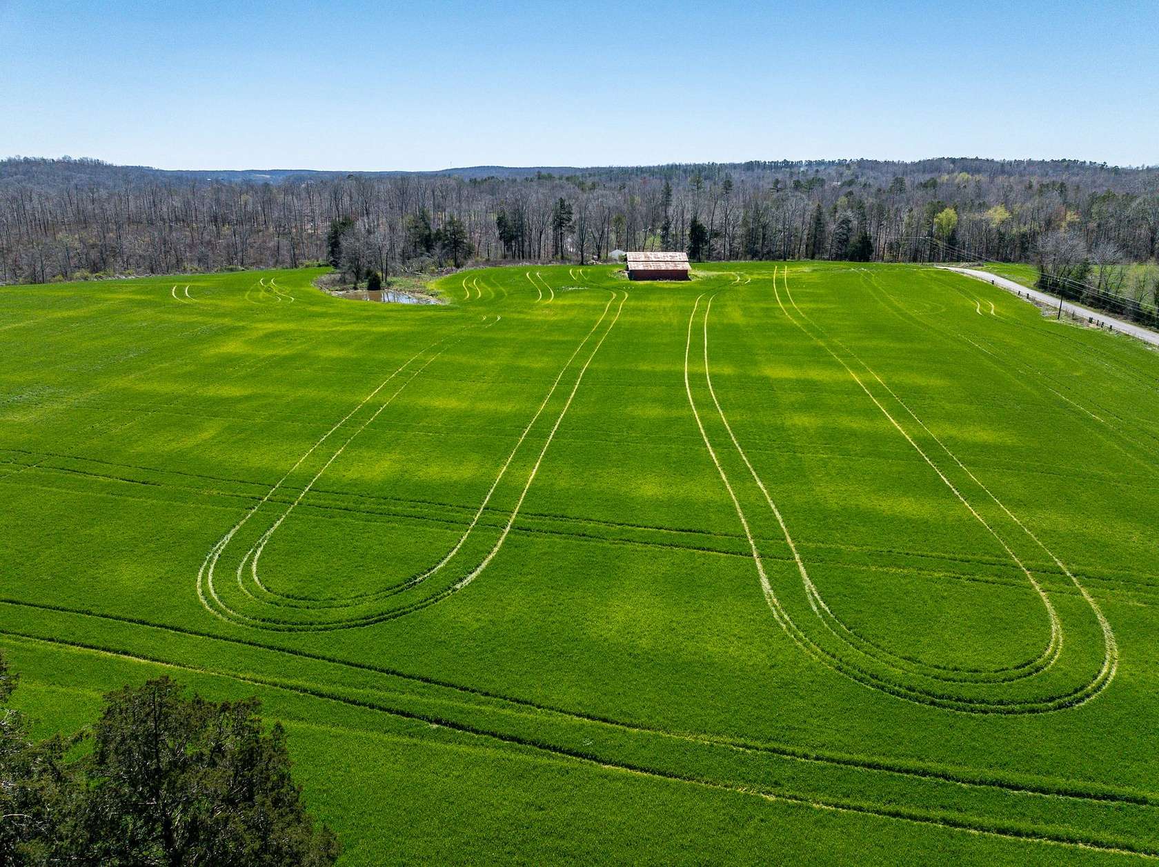 412 Acres of Agricultural Land for Sale in Waynesboro, Tennessee