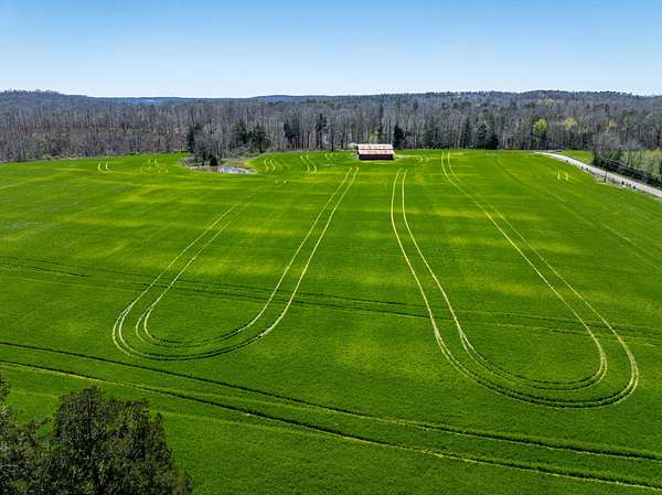 412 Acres of Agricultural Land for Sale in Waynesboro, Tennessee