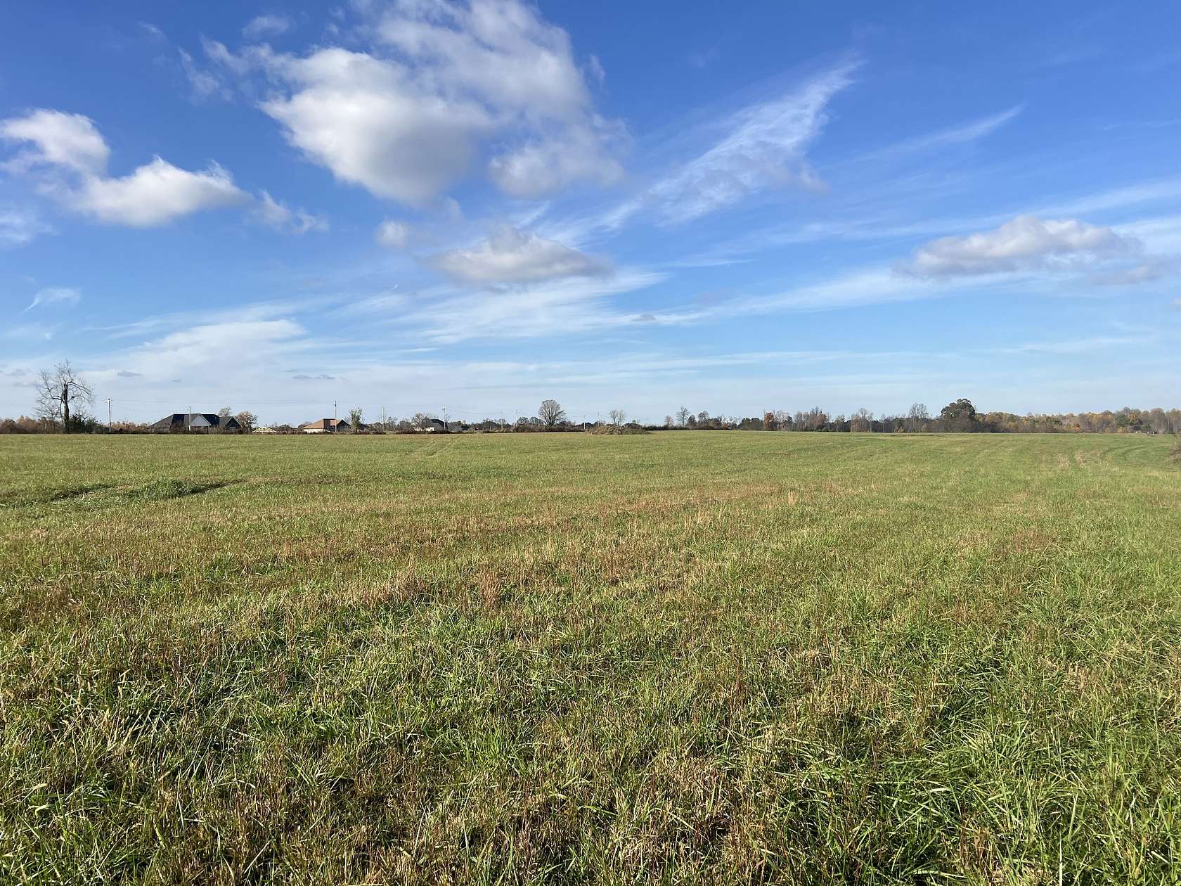 24.5 Acres of Agricultural Land for Sale in Lafayette, Tennessee