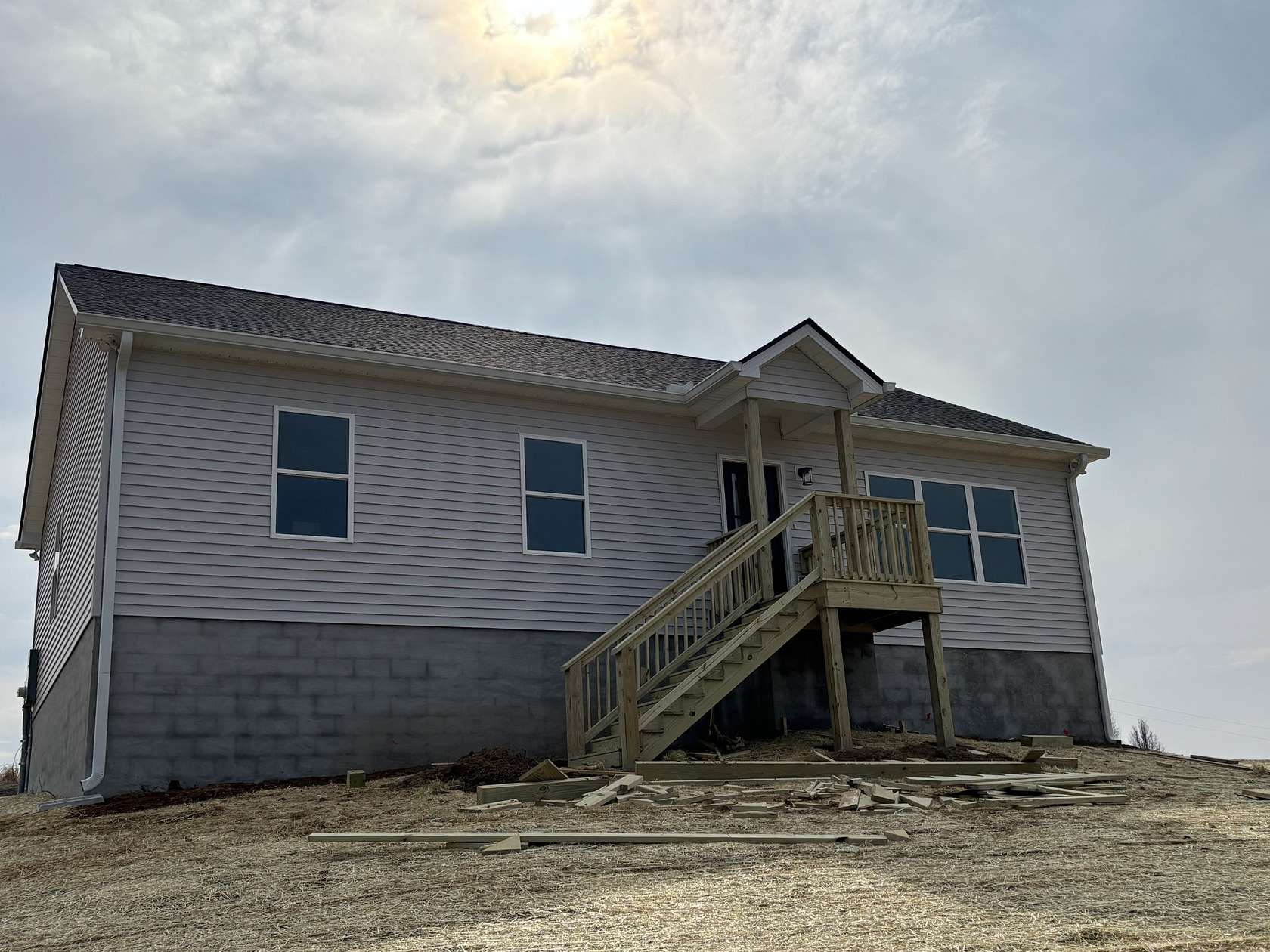 1.67 Acres of Land with Home for Sale in Lebanon, Tennessee