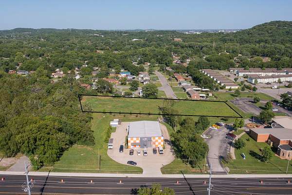 1.42 Acres of Residential Land for Sale in Nashville, Tennessee