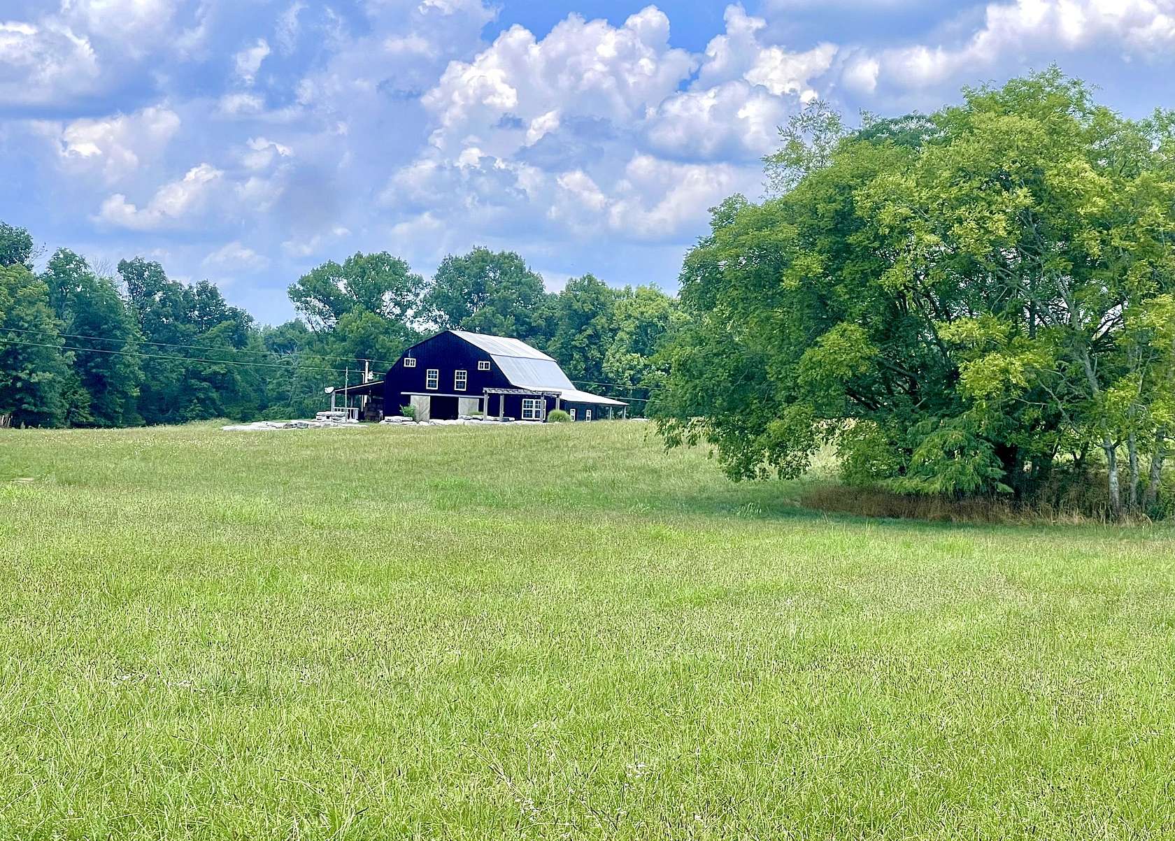20 Acres of Agricultural Land with Home for Sale in Unionville, Tennessee