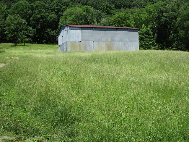 11 Acres of Land for Sale in Gallatin, Tennessee