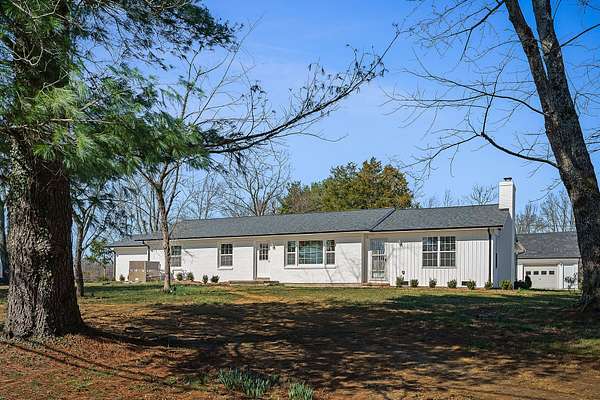 3 Acres of Residential Land with Home for Sale in Cookeville, Tennessee