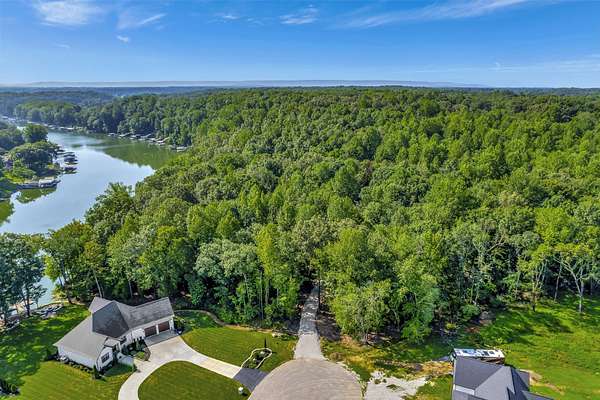 25.8 Acres of Recreational Land for Sale in Winchester, Tennessee