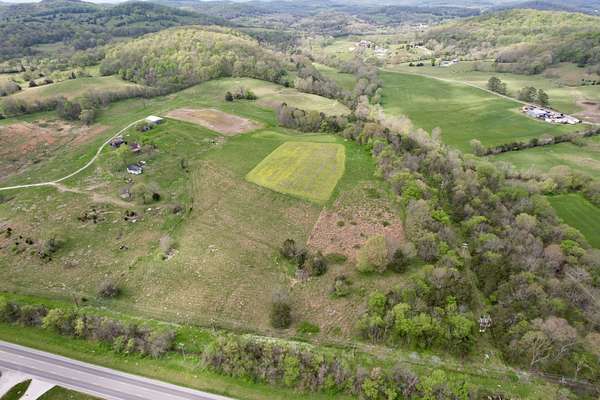 5.16 Acres of Commercial Land for Sale in Gordonsville, Tennessee
