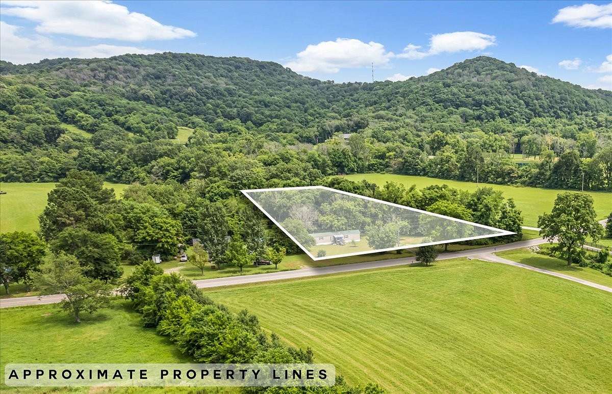 1 Acre of Residential Land for Sale in Franklin, Tennessee