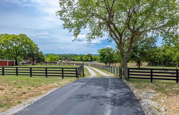 3 Acres of Residential Land for Sale in Franklin, Tennessee