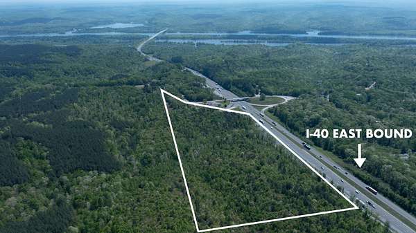 53 Acres of Land for Sale in Holladay, Tennessee