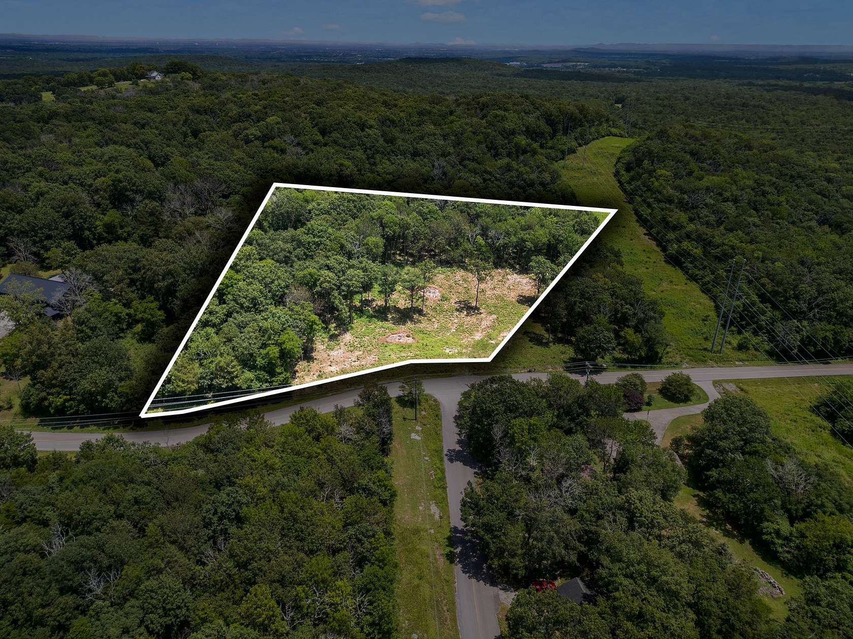 2.4 Acres of Residential Land for Sale in Rockvale, Tennessee