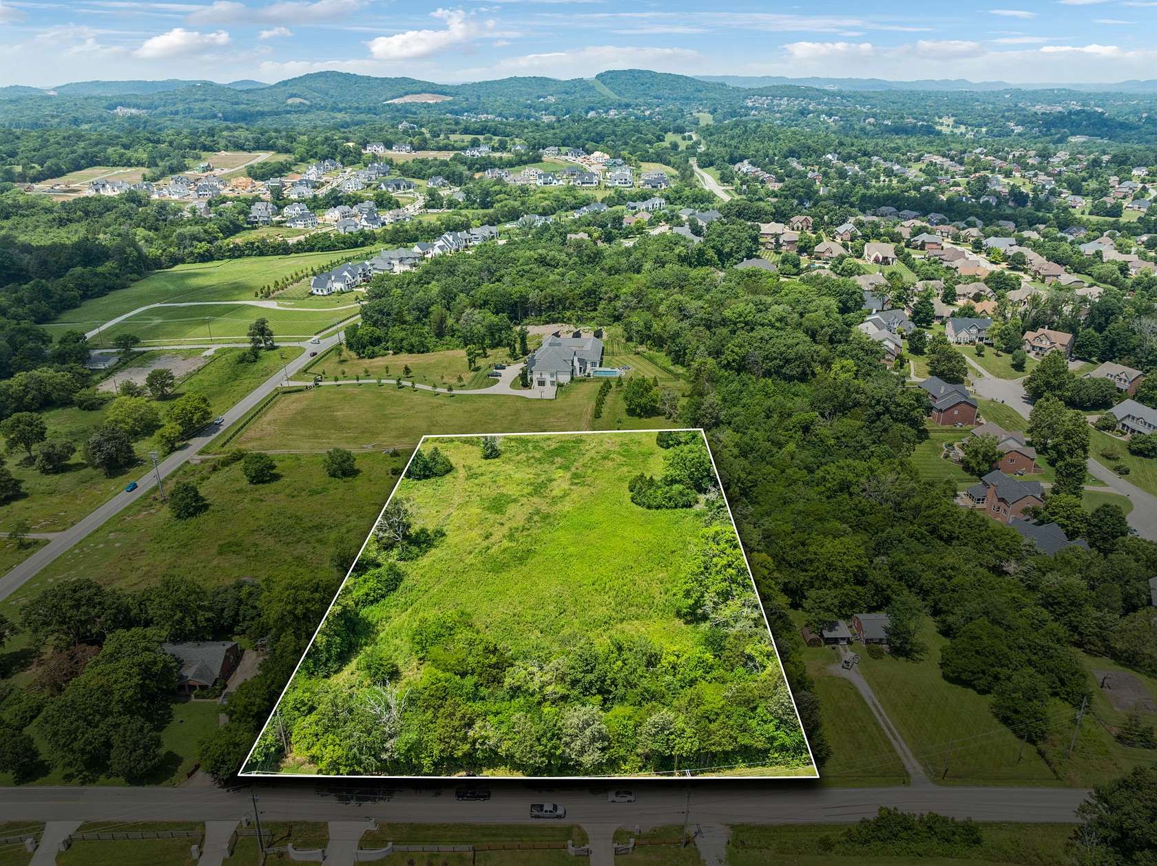 2.8 Acres of Residential Land for Sale in Brentwood, Tennessee
