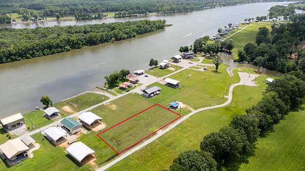 0.6 Acres of Residential Land for Sale in Clifton, Tennessee